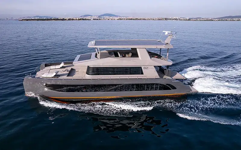 VISION F82 for sale